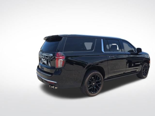 Used 2022 Chevrolet Suburban High Country w/ Max Trailering Package AWD/4WD image 4