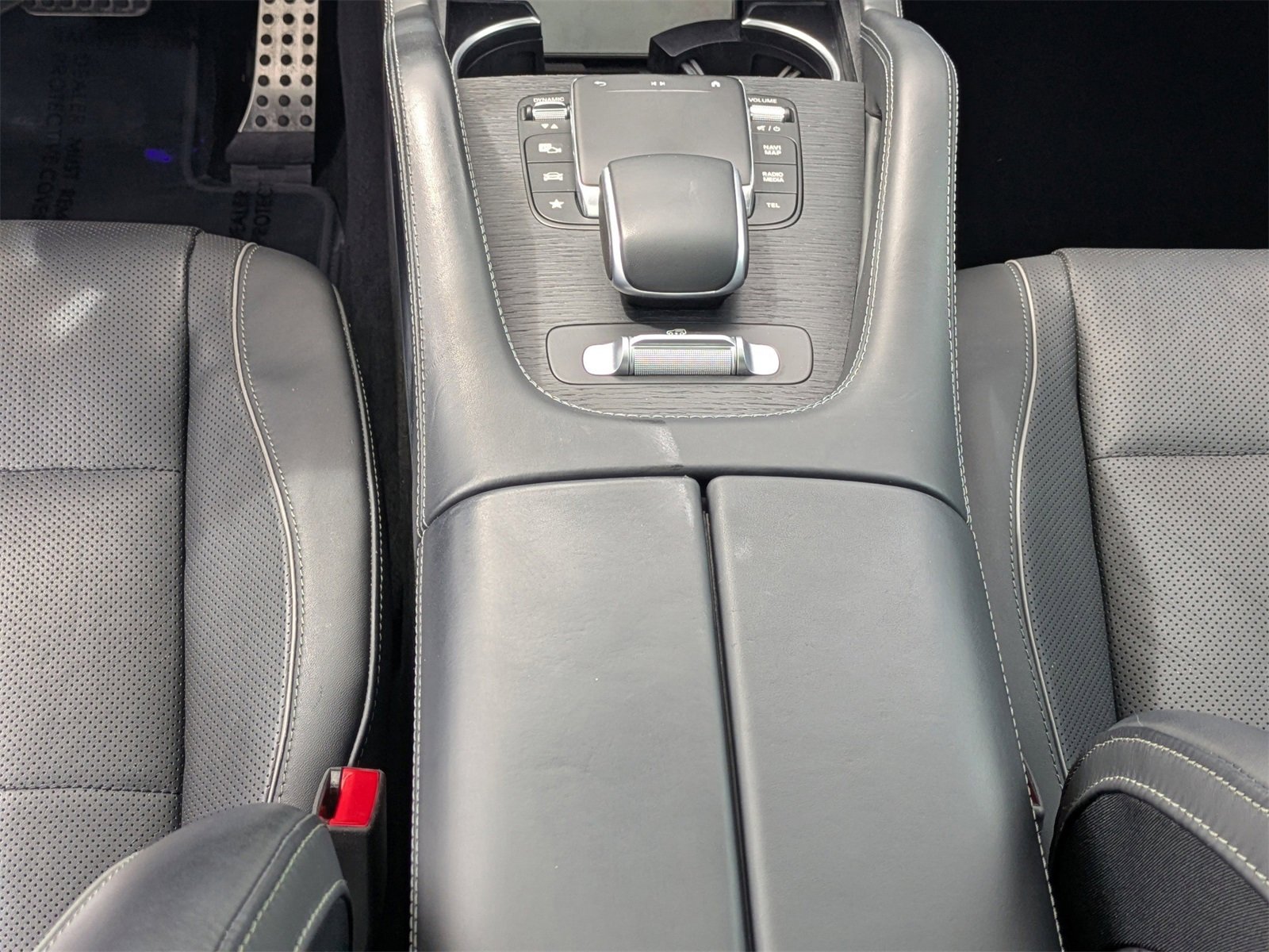 Used 2023 Mercedes-Benz GLS 580 4MATIC image 20