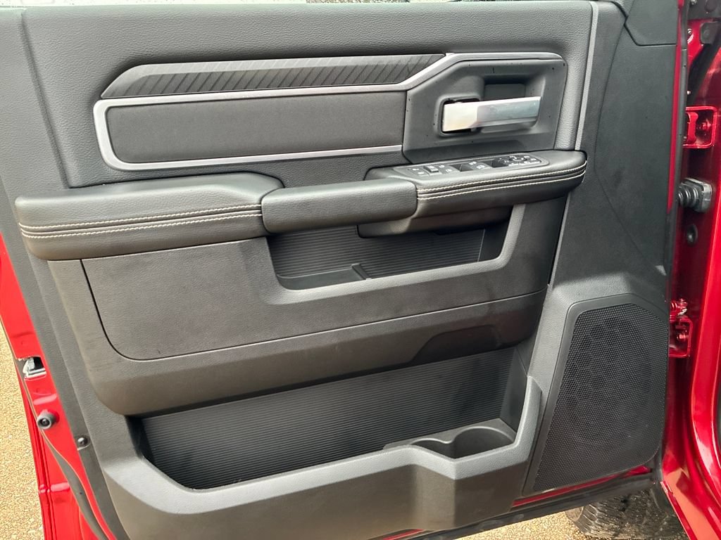New 2026 RAM 2500 Big Horn AWD/4WD image 11