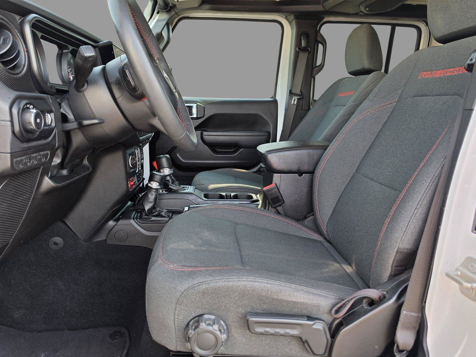 Used 2024 Jeep Wrangler Unlimited Rubicon AWD/4WD image 14