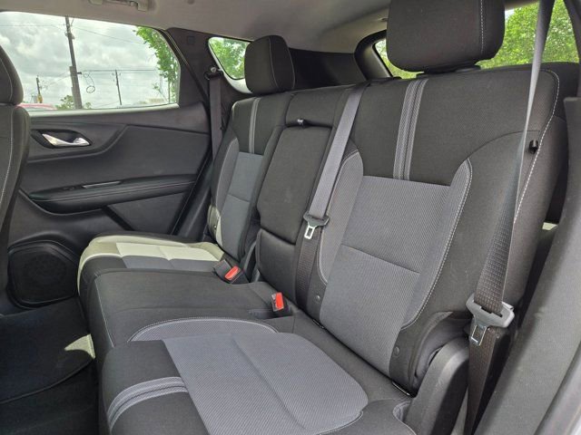 Used 2025 Chevrolet Blazer LT FWD image 28