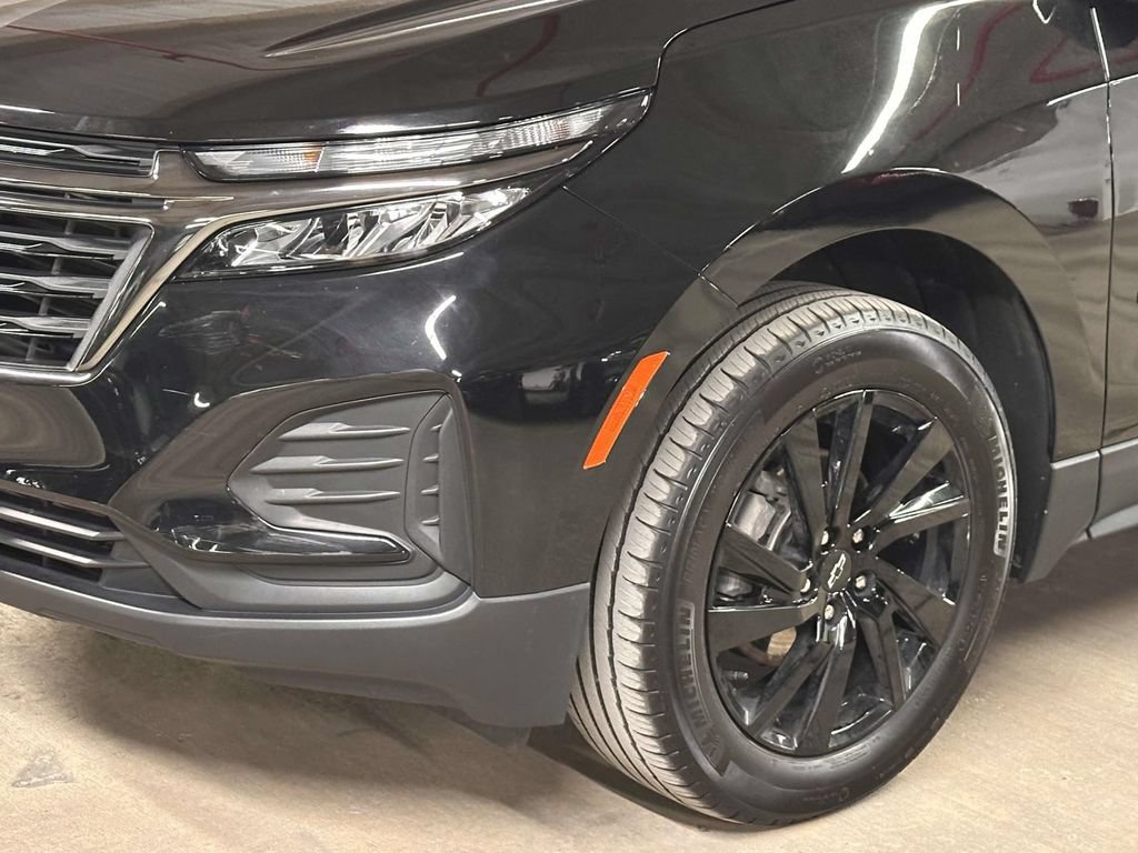 Used 2024 Chevrolet Equinox LS w/ LS Convenience Package AWD/4WD image 10