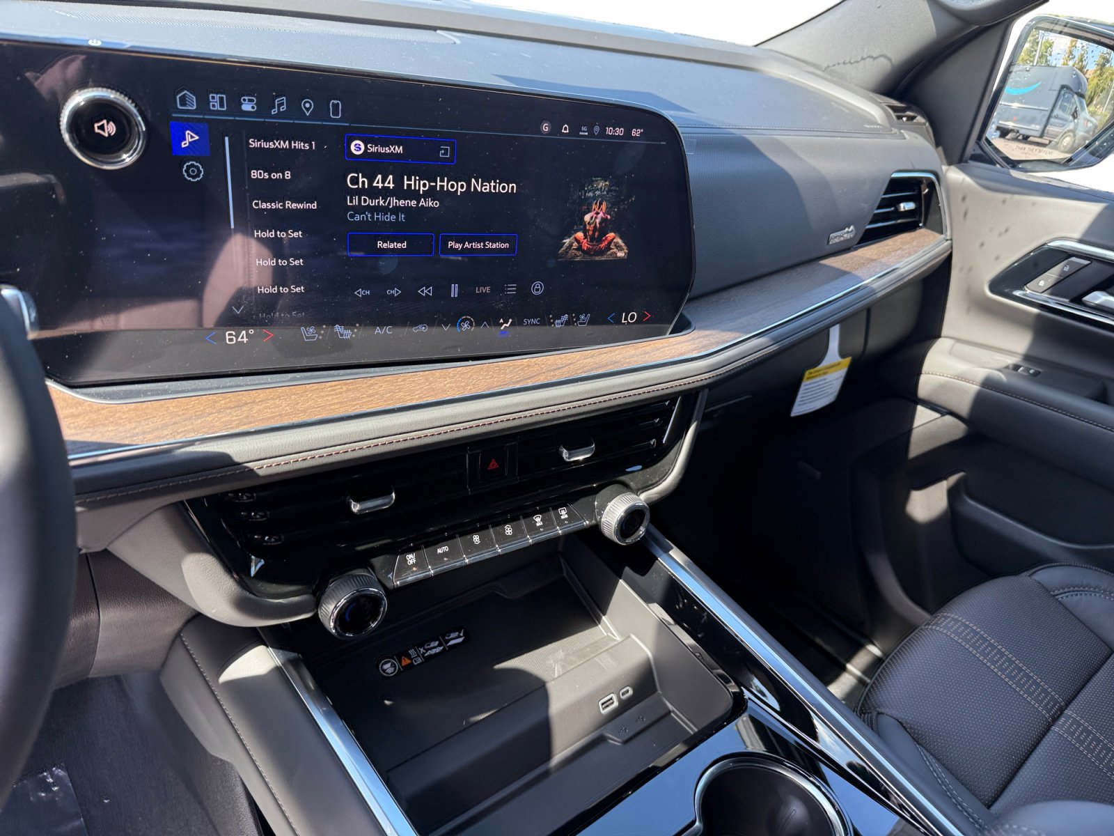 New 2026 Chevrolet Tahoe High Country AWD/4WD image 12