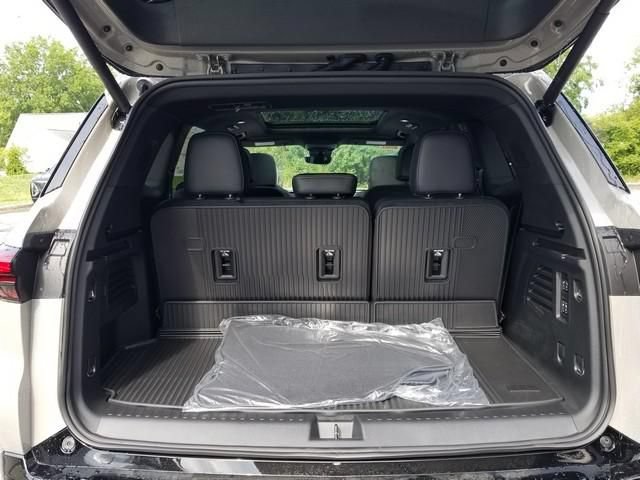New 2027 Buick Enclave Sport Touring w/ Power Package AWD/4WD image 5
