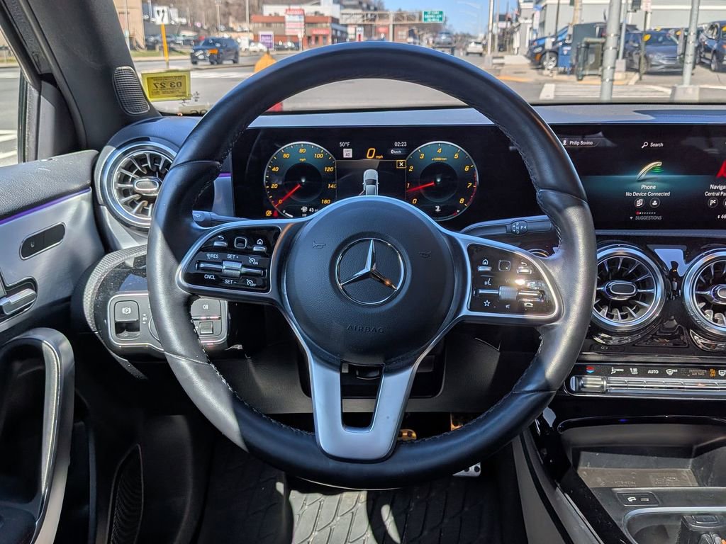 Used 2022 Mercedes-Benz A 220 4MATIC image 15