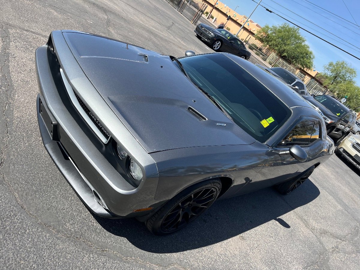 Used 2012 Dodge Challenger R/T RWD image 40