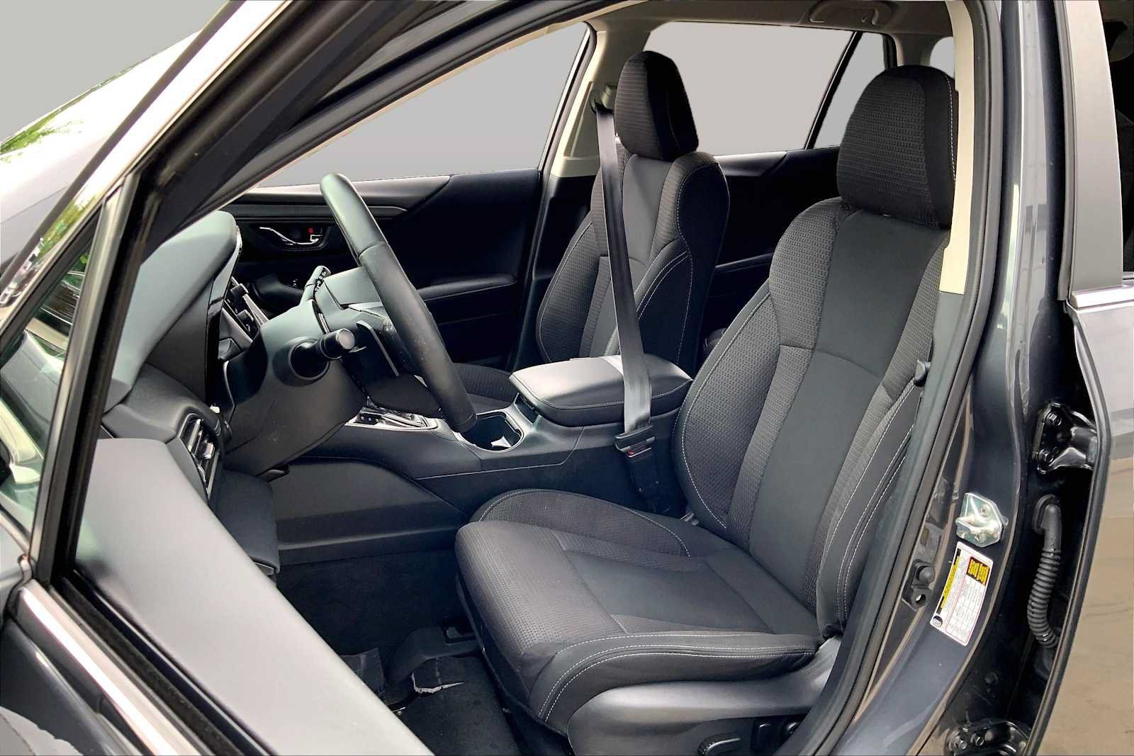 Certified 2024 Subaru Outback Premium AWD/4WD image 9