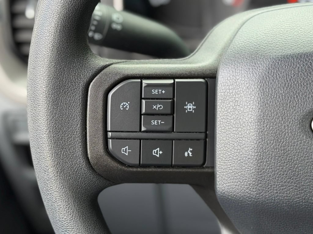 Used 2023 Ford F150 XL w/ XL Chrome Appearance Package AWD/4WD image 7