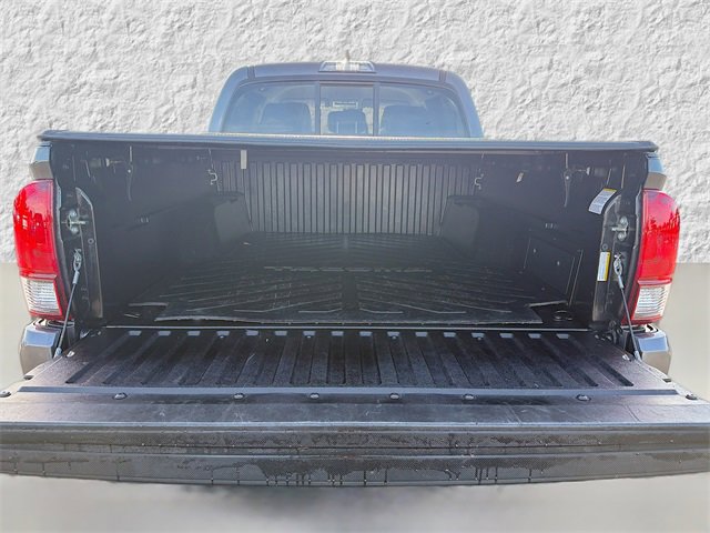 Used 2020 Toyota Tacoma SR image 12