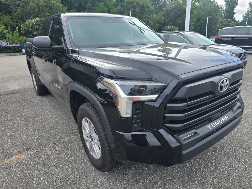 Used 2023 Toyota Tundra SR5 w/ SR5 Premium Package AWD/4WD image 3