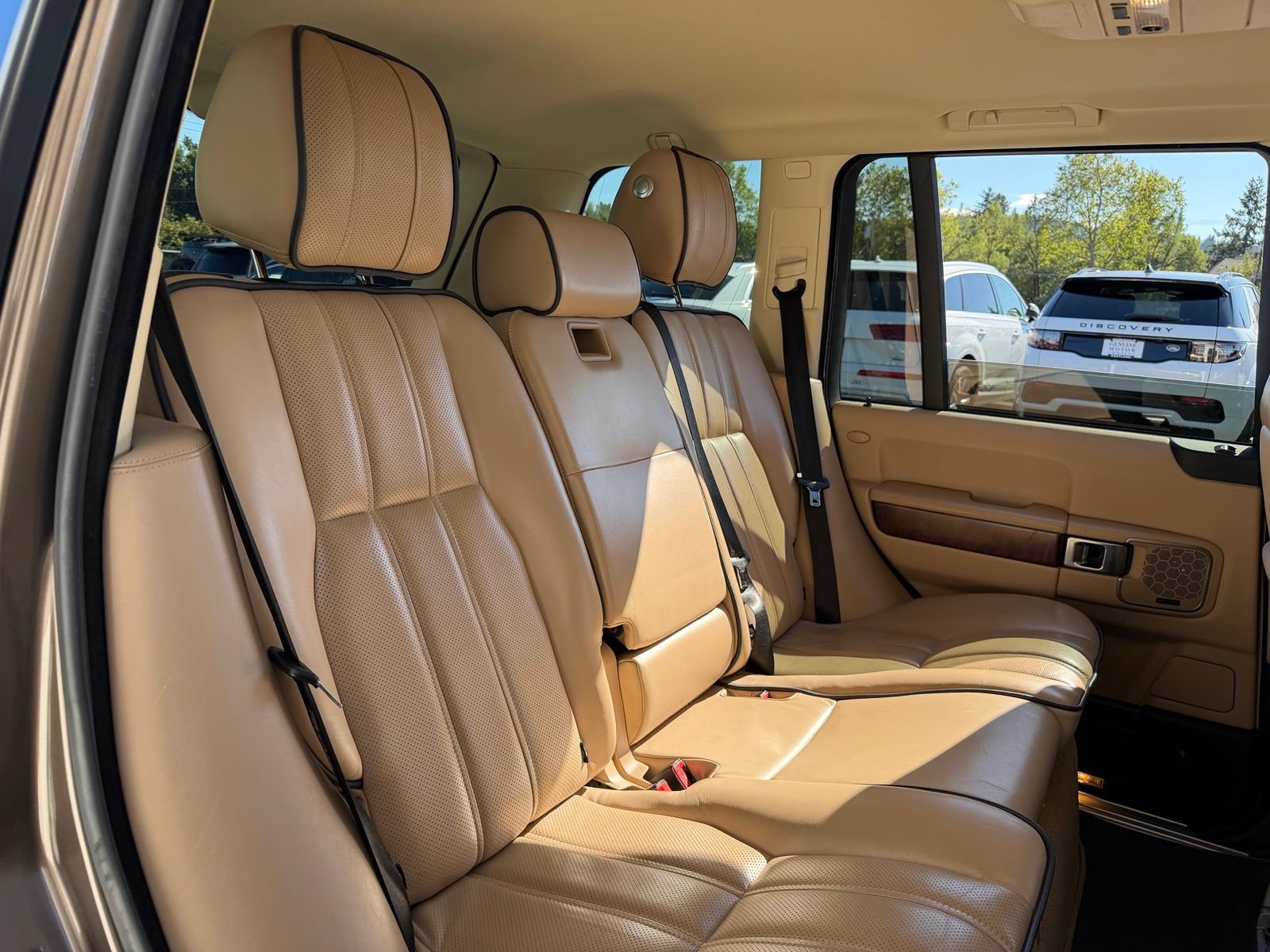 Used 2012 Land Rover Range Rover HSE LUX w/ Luxury Interior Pkg AWD/4WD image 20