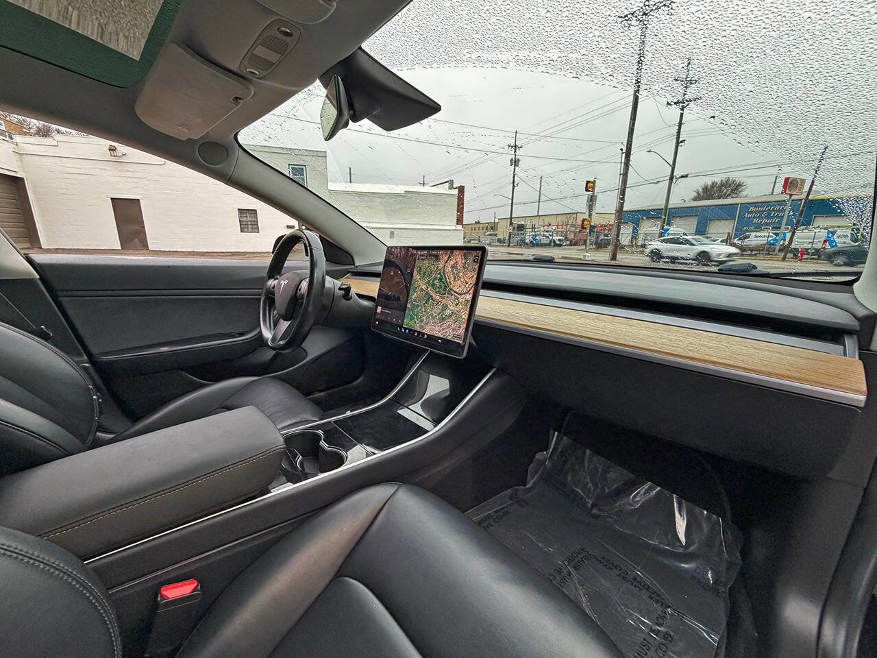 Used 2018 Tesla Model 3 Mid Range image 22