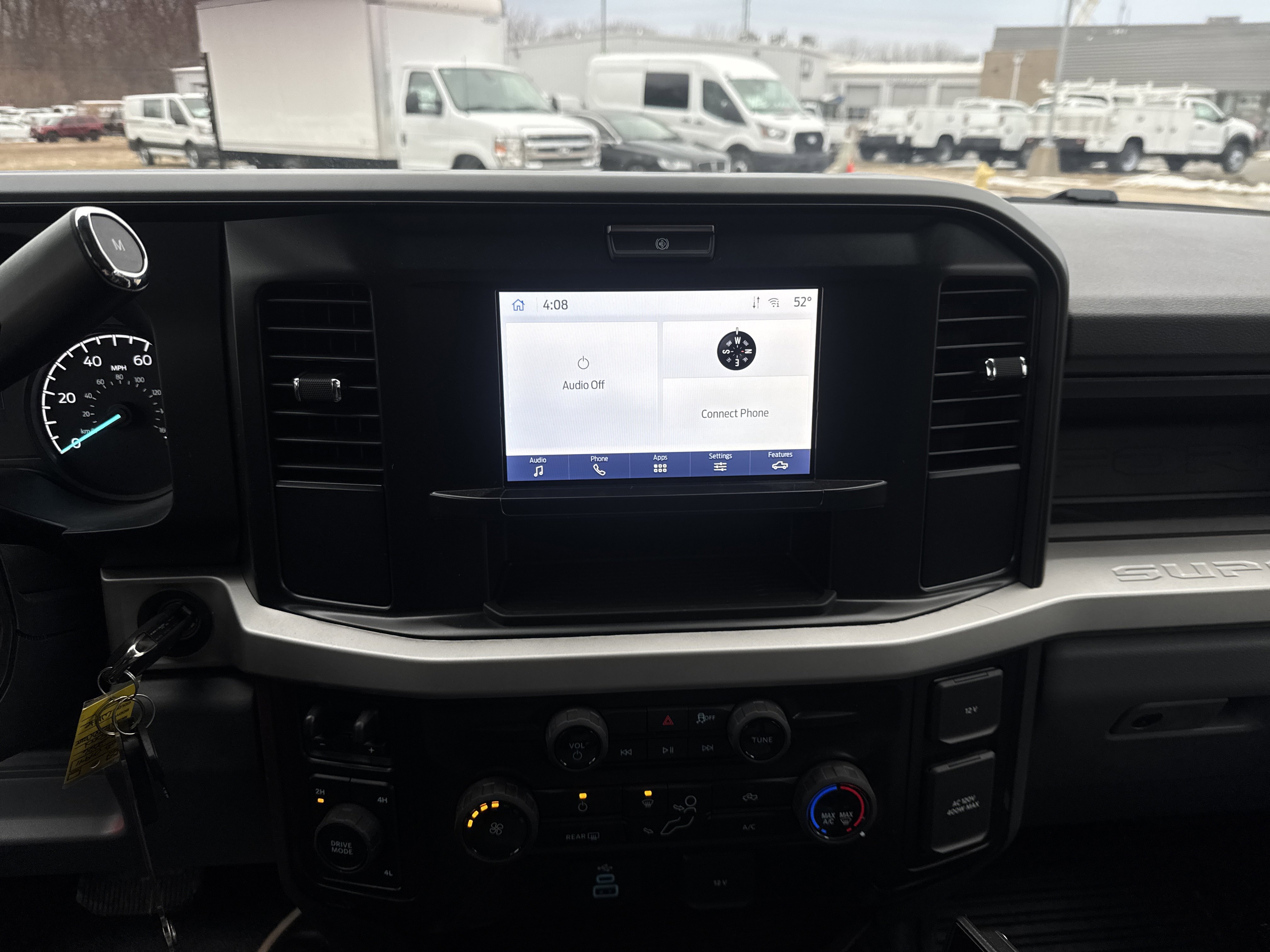 New 2026 Ford F550 4x4 Crew Cab image 32