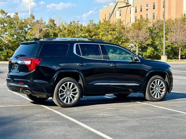 Used 2023 GMC Acadia Denali w/ Denali Ultimate Package image 8