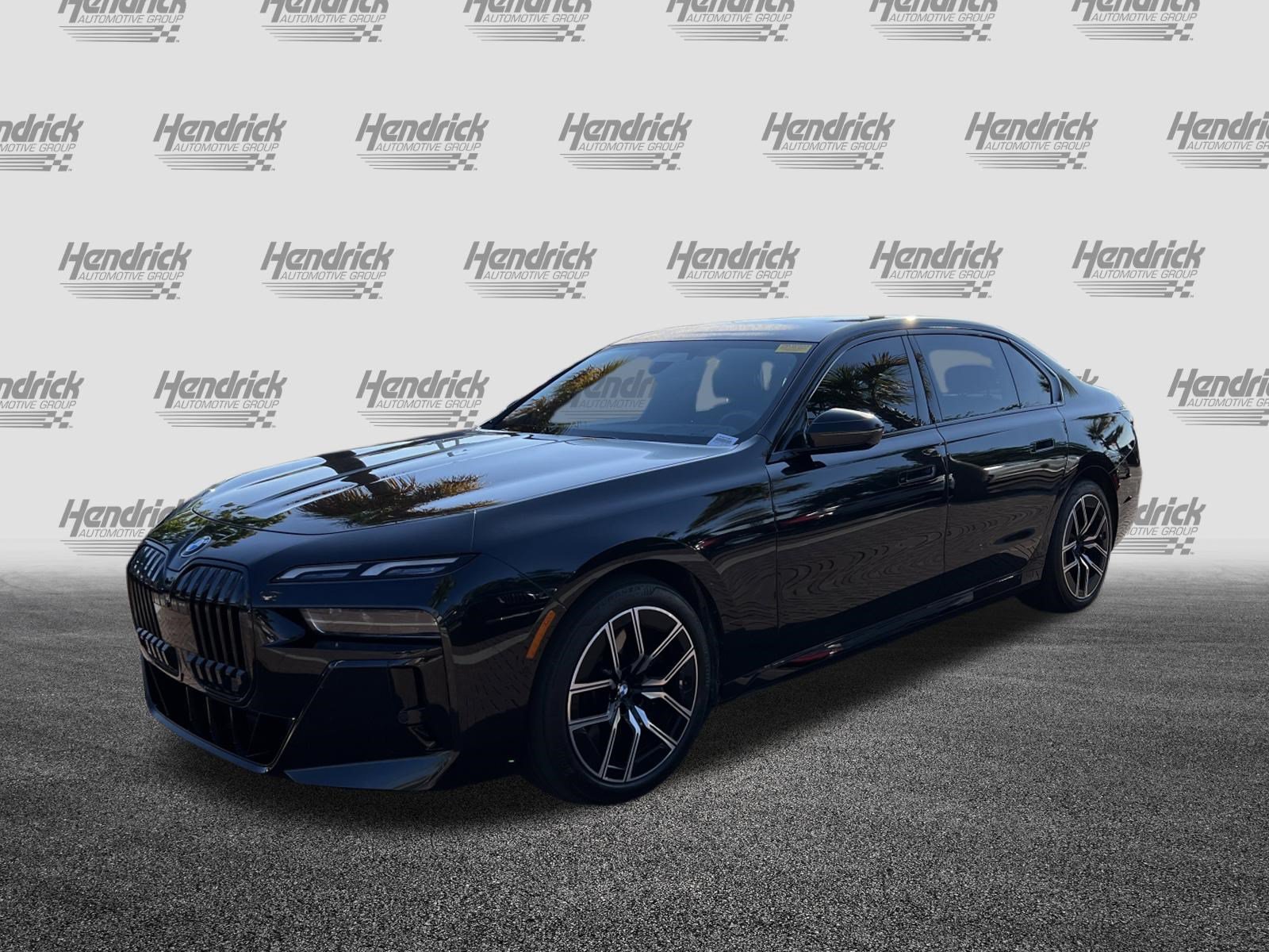 Certified 2024 BMW 740i xDrive AWD/4WD image 5
