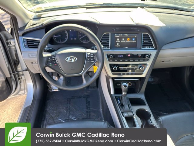 Used 2016 Hyundai Sonata SE FWD image 28