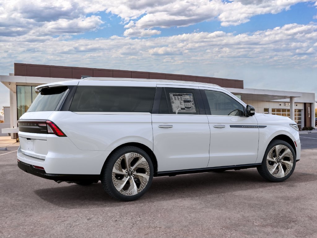 New 2027 Lincoln Navigator L Black Label AWD/4WD image 6