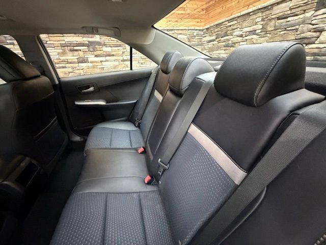 Used 2013 Toyota Camry SE FWD image 28