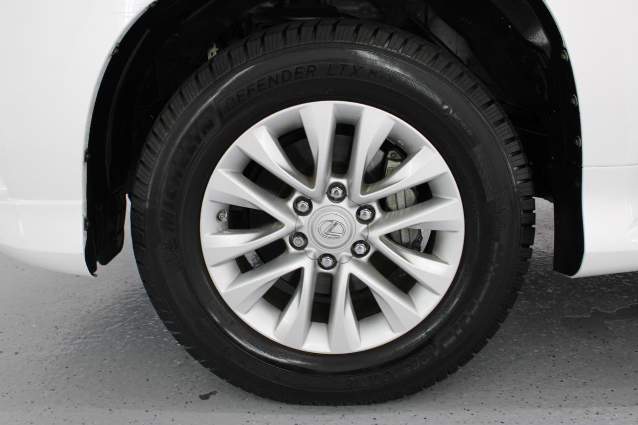 Used 2014 Lexus GX 460 w/ Premium Package AWD/4WD image 86