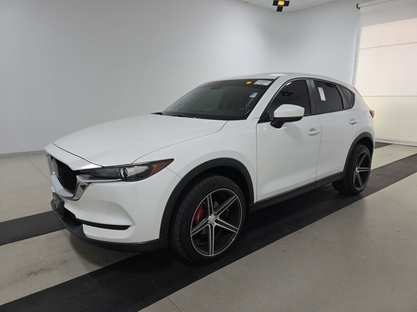 Used 2020 MAZDA CX-5 Touring AWD/4WD image 2