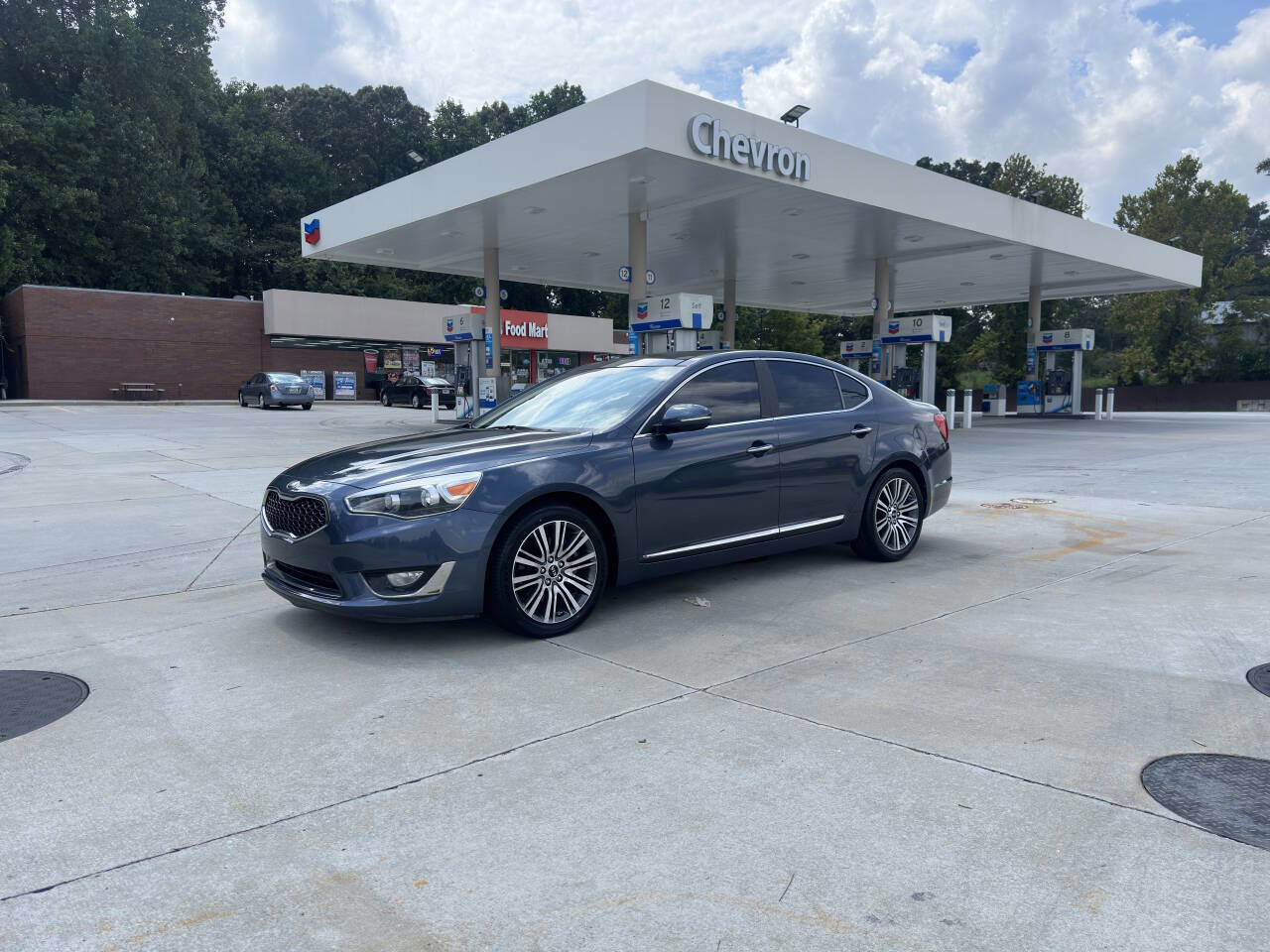 Used 2014 Kia Cadenza Premium w/ Luxury Package