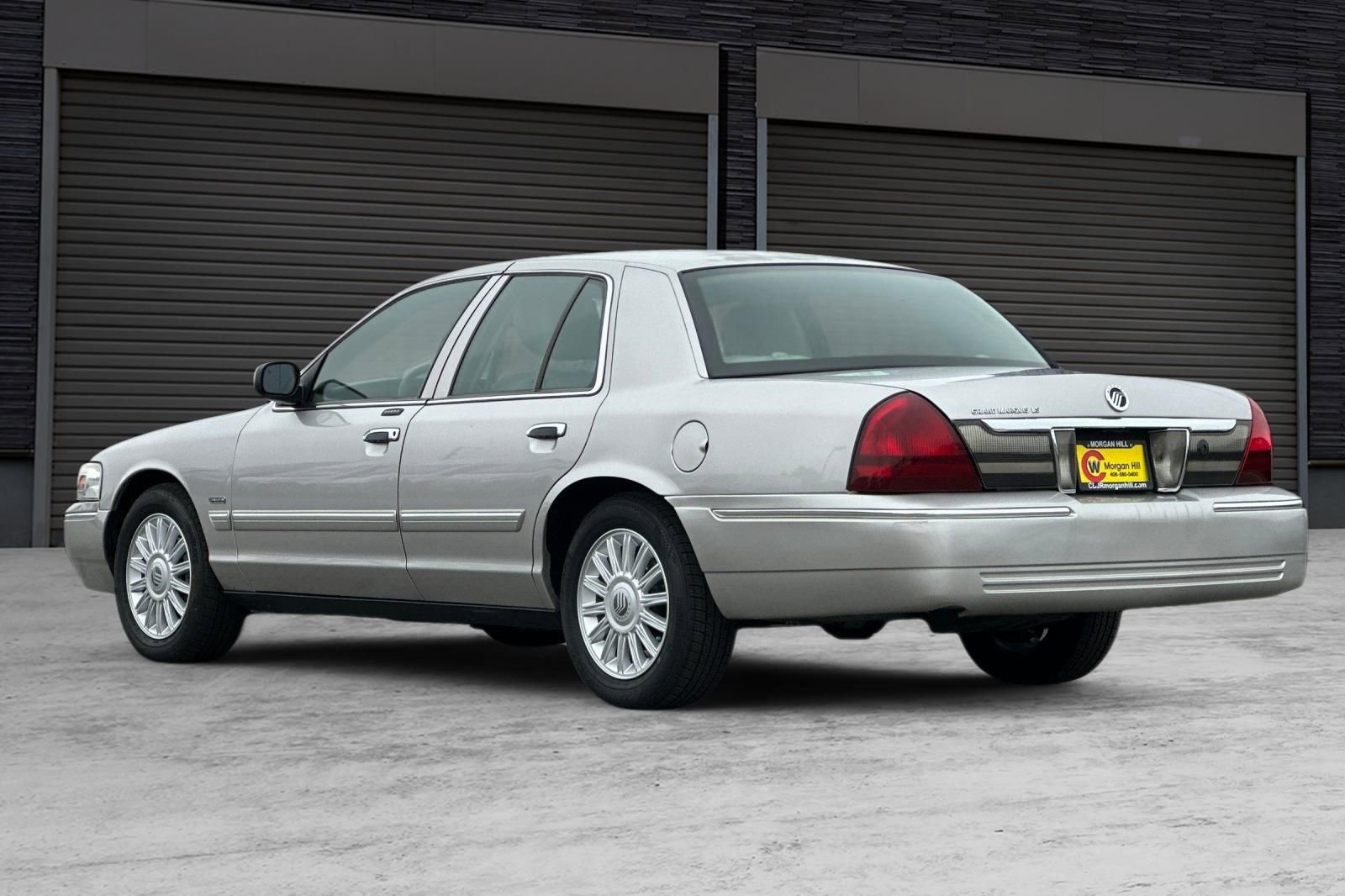 Used 2011 Mercury Grand Marquis LS image 6