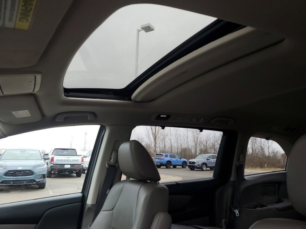 Used 2015 Honda Odyssey EX-L image 13