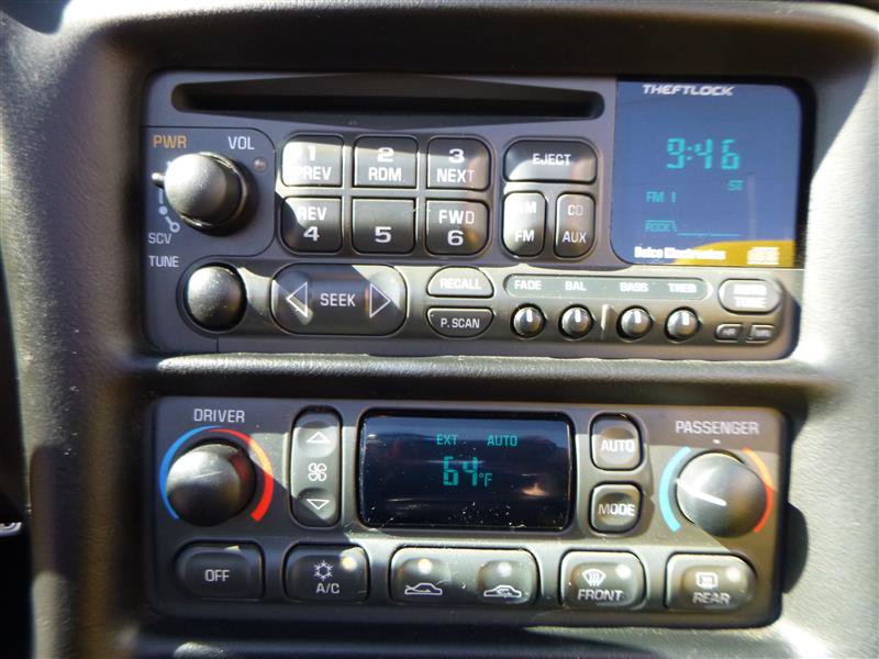 Used 1998 Chevrolet Corvette Convertible w/ Memory Pkg RWD image 22