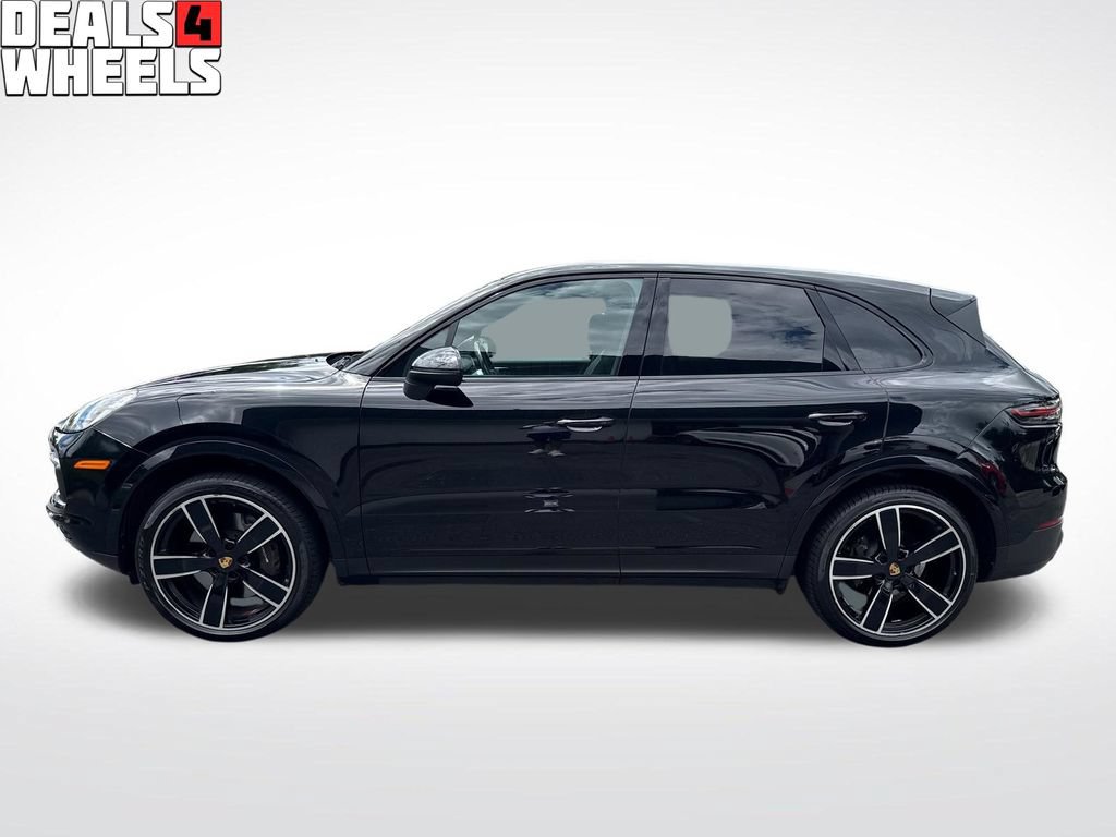 Used 2021 Porsche Cayenne AWD/4WD image 2