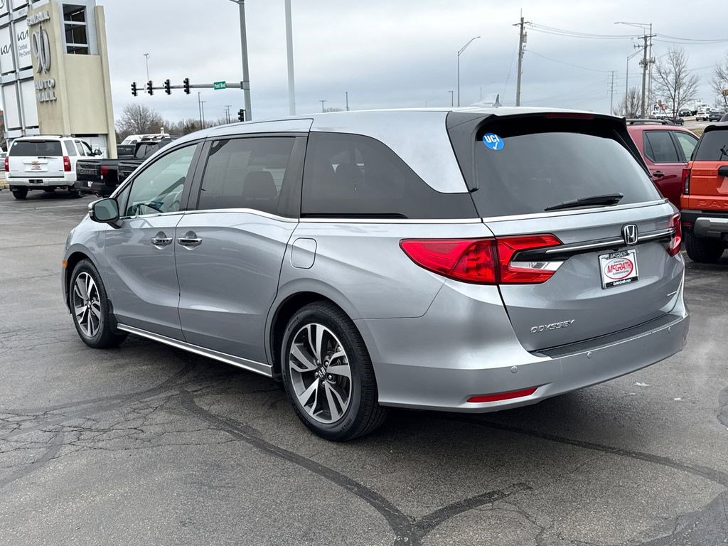 Certified 2023 Honda Odyssey Touring image 9