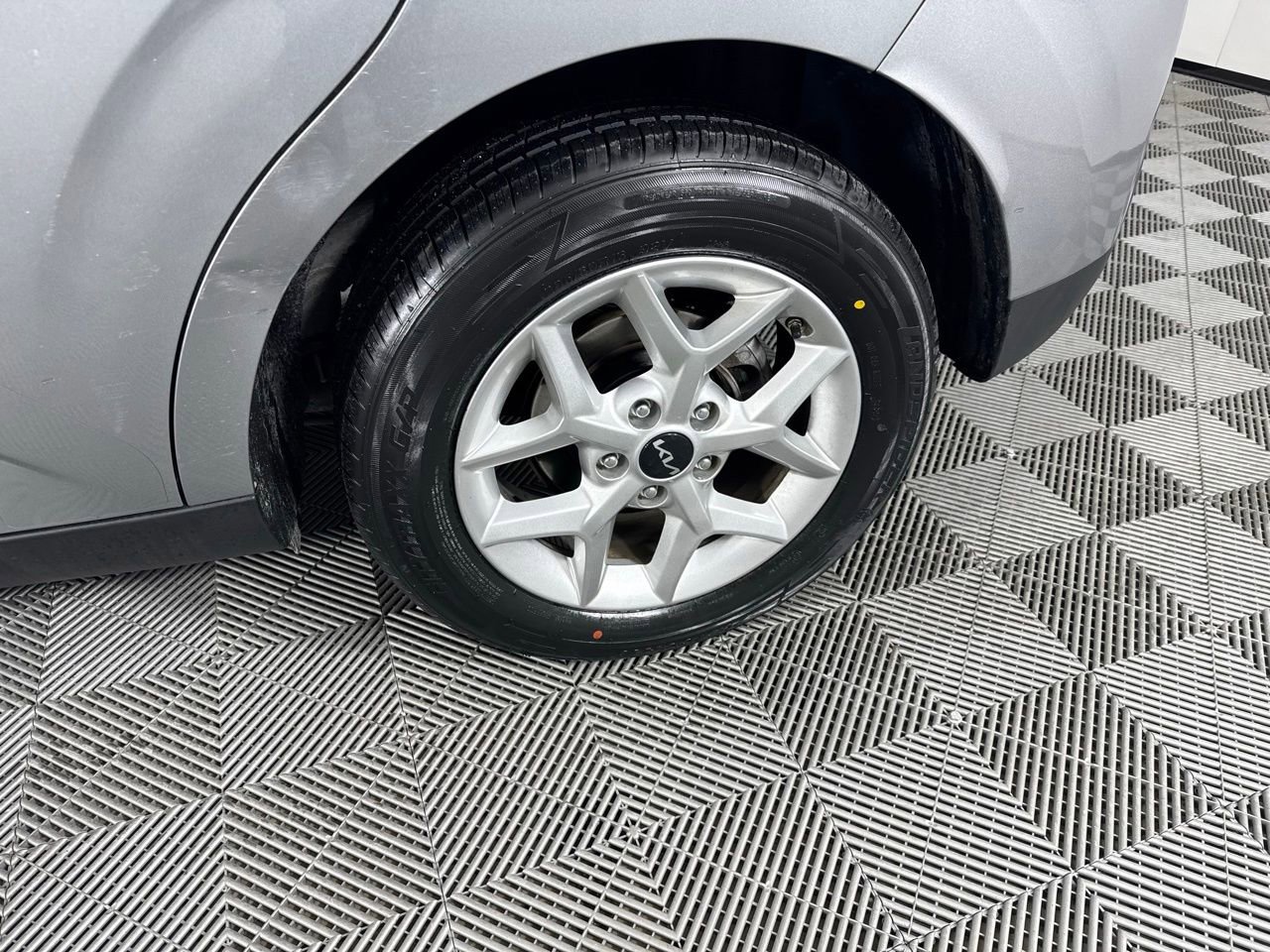 Used 2024 Kia Soul LX w/ Option Group 015 image 31