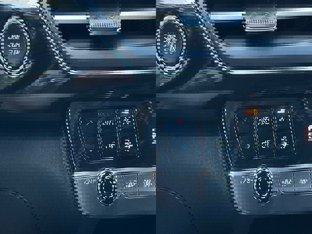 Used 2025 Kia Seltos S image 34