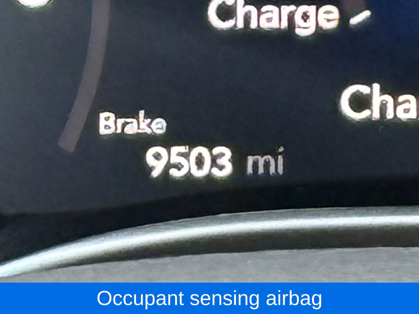 Used 2023 Chrysler Pacifica Touring-L w/ Uconnect Theater Family Group image 42