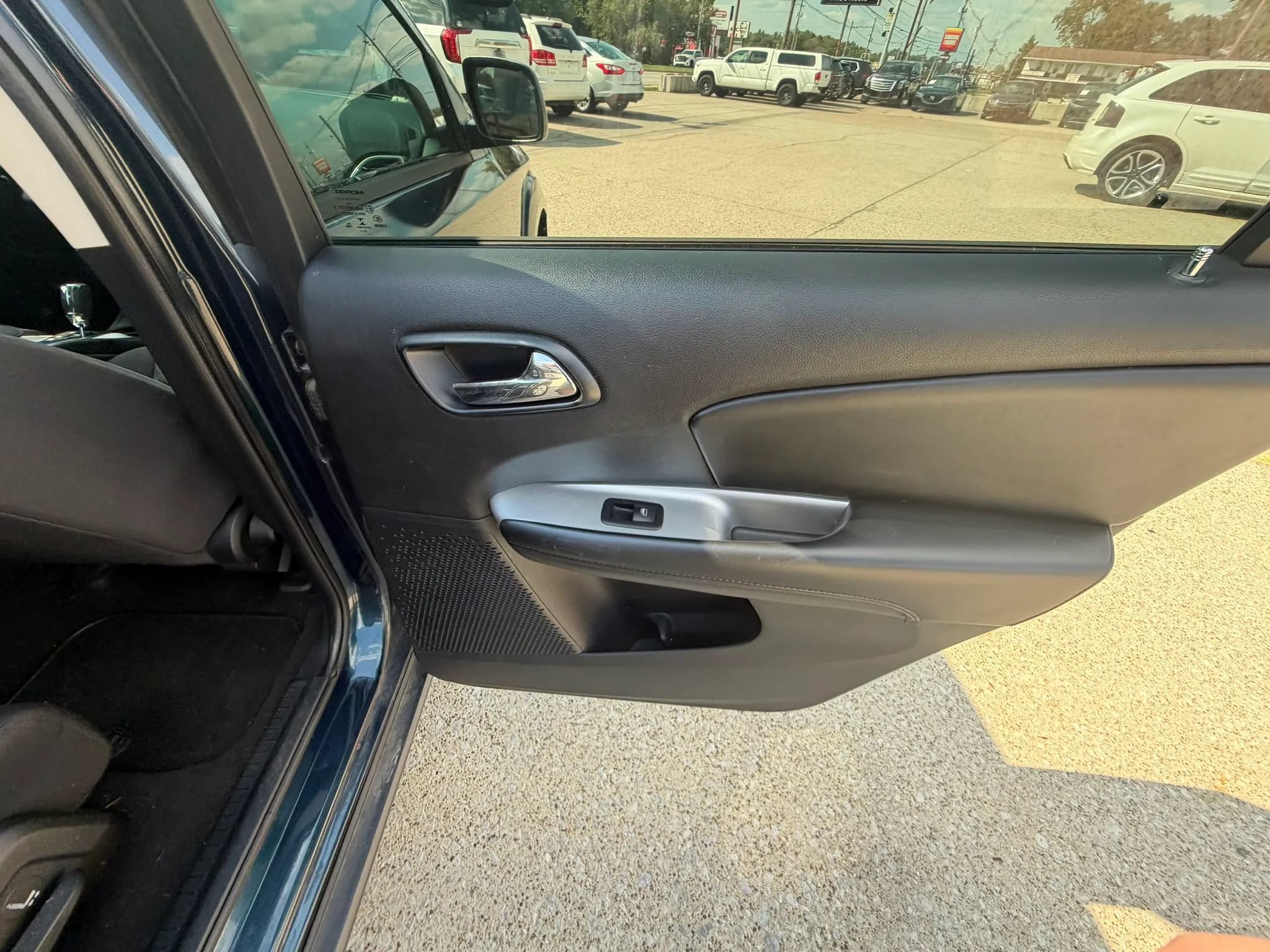Used 2014 Dodge Journey American Value Package FWD image 17