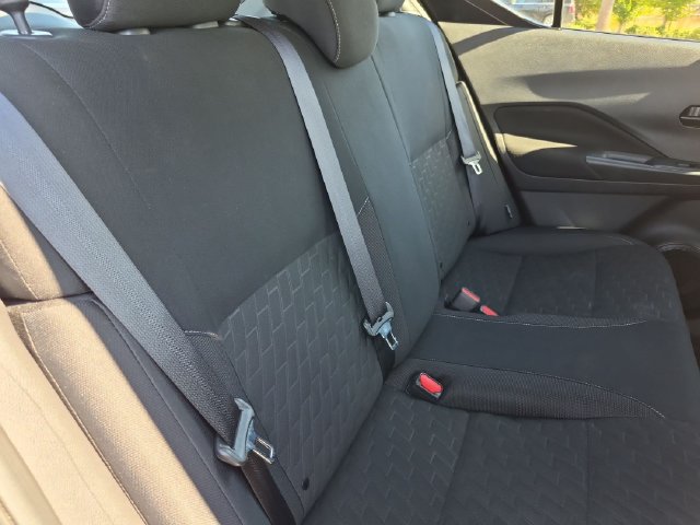 Certified 2021 Nissan Kicks S FWD image 30