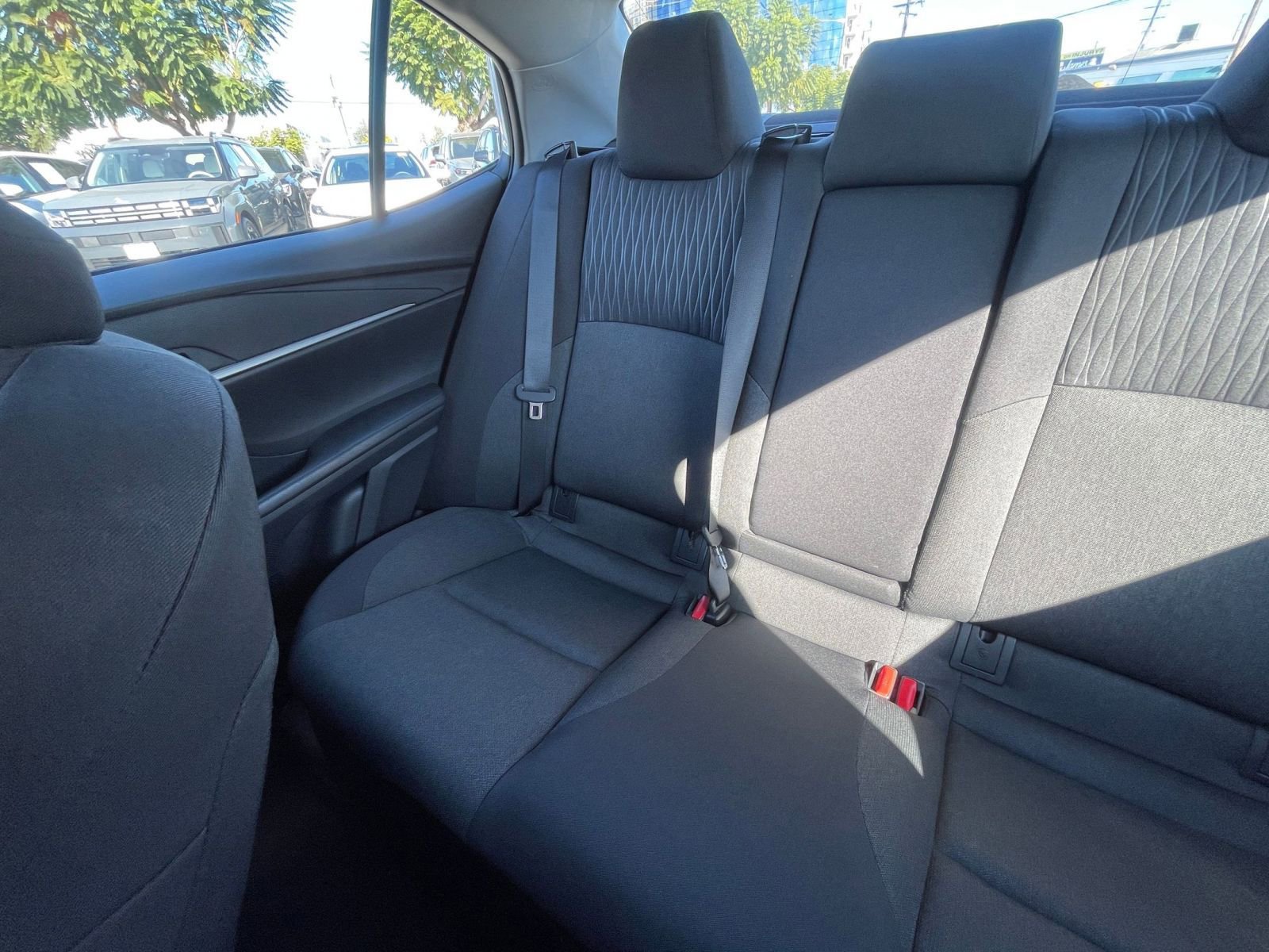 Used 2025 Toyota Camry LE image 39