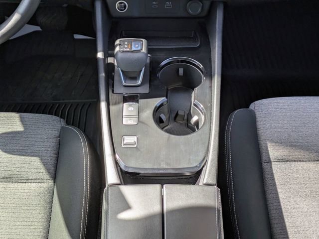 Used 2022 Nissan Rogue SV image 20