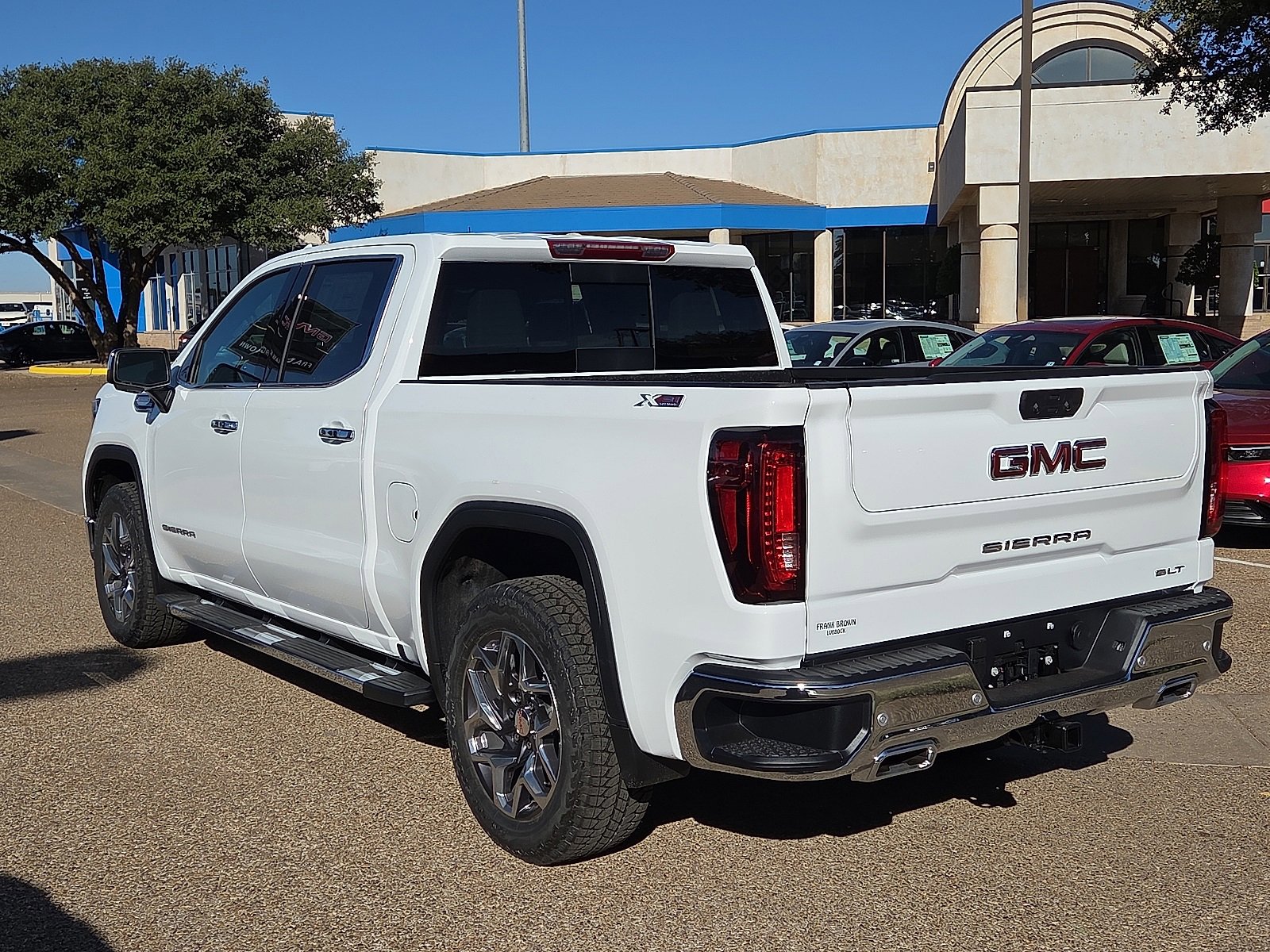New 2026 GMC Sierra 1500 SLT image 3