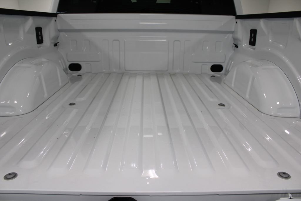 New 2025 Ford F150 Lightning Flash image 17