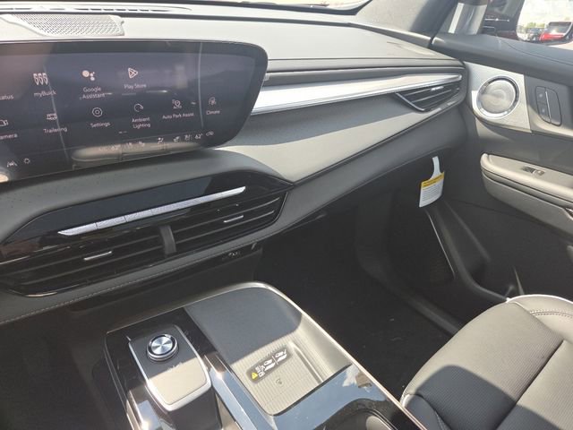 New 2026 Buick Enclave Avenir w/ Super Cruise Package FWD image 39