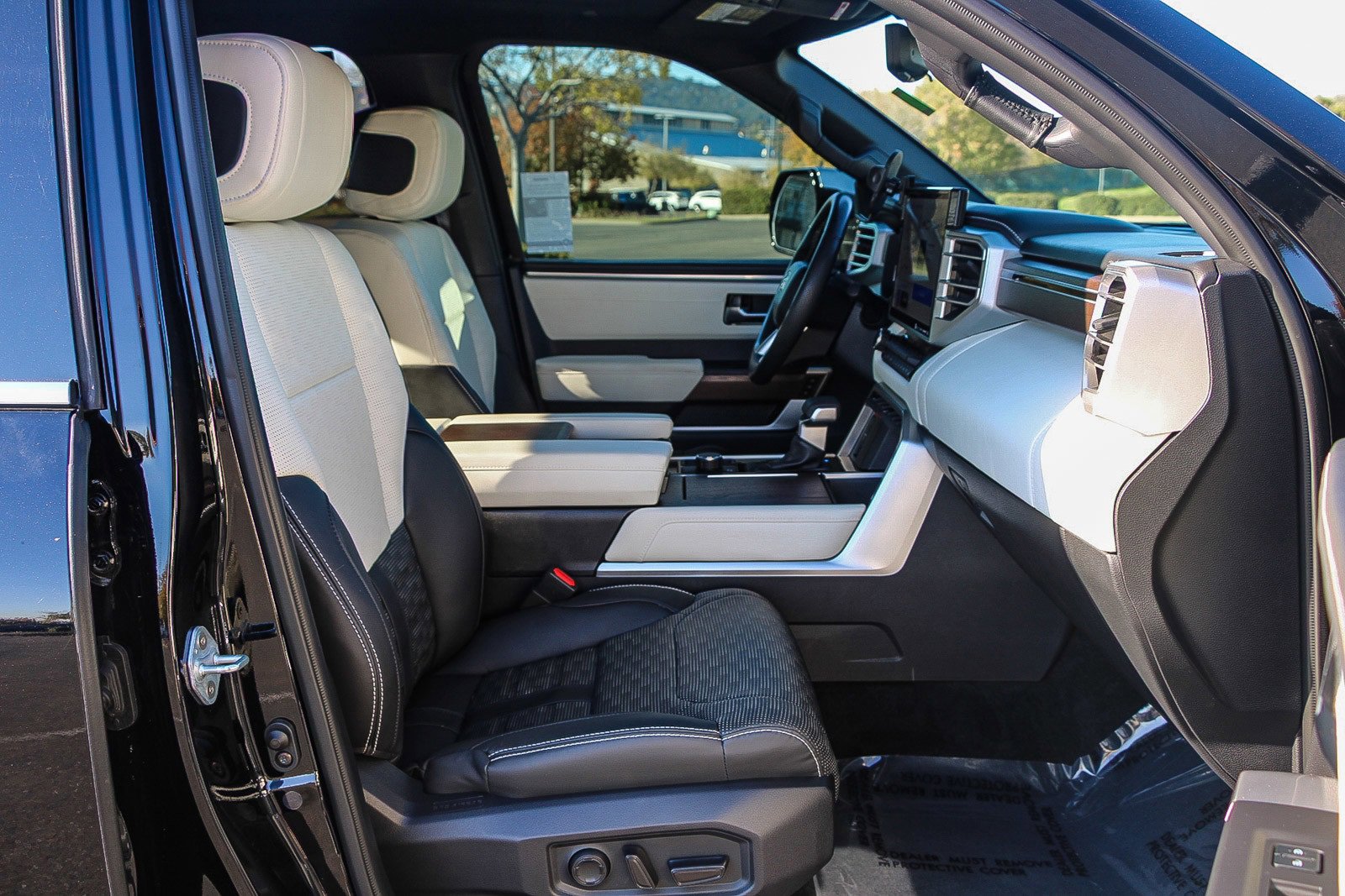 Used 2024 Toyota Tundra Capstone image 16