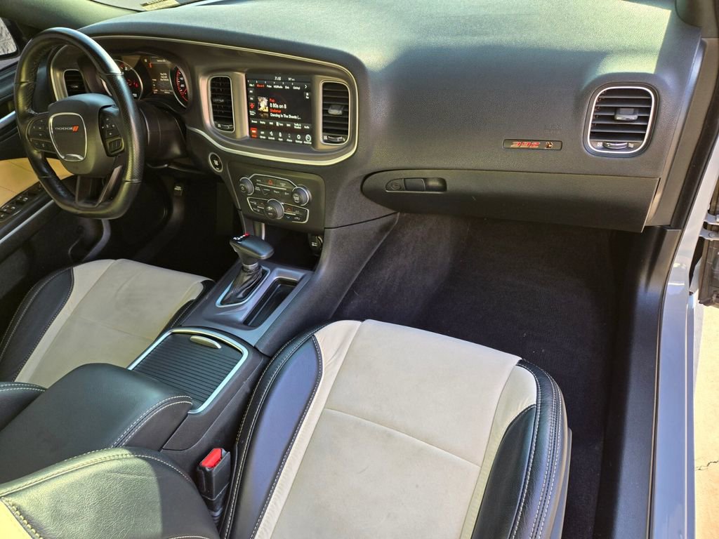 Used 2022 Dodge Charger Scat Pack RWD image 20