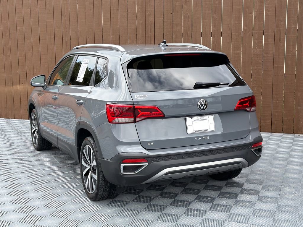 Used 2023 Volkswagen Taos SE image 14