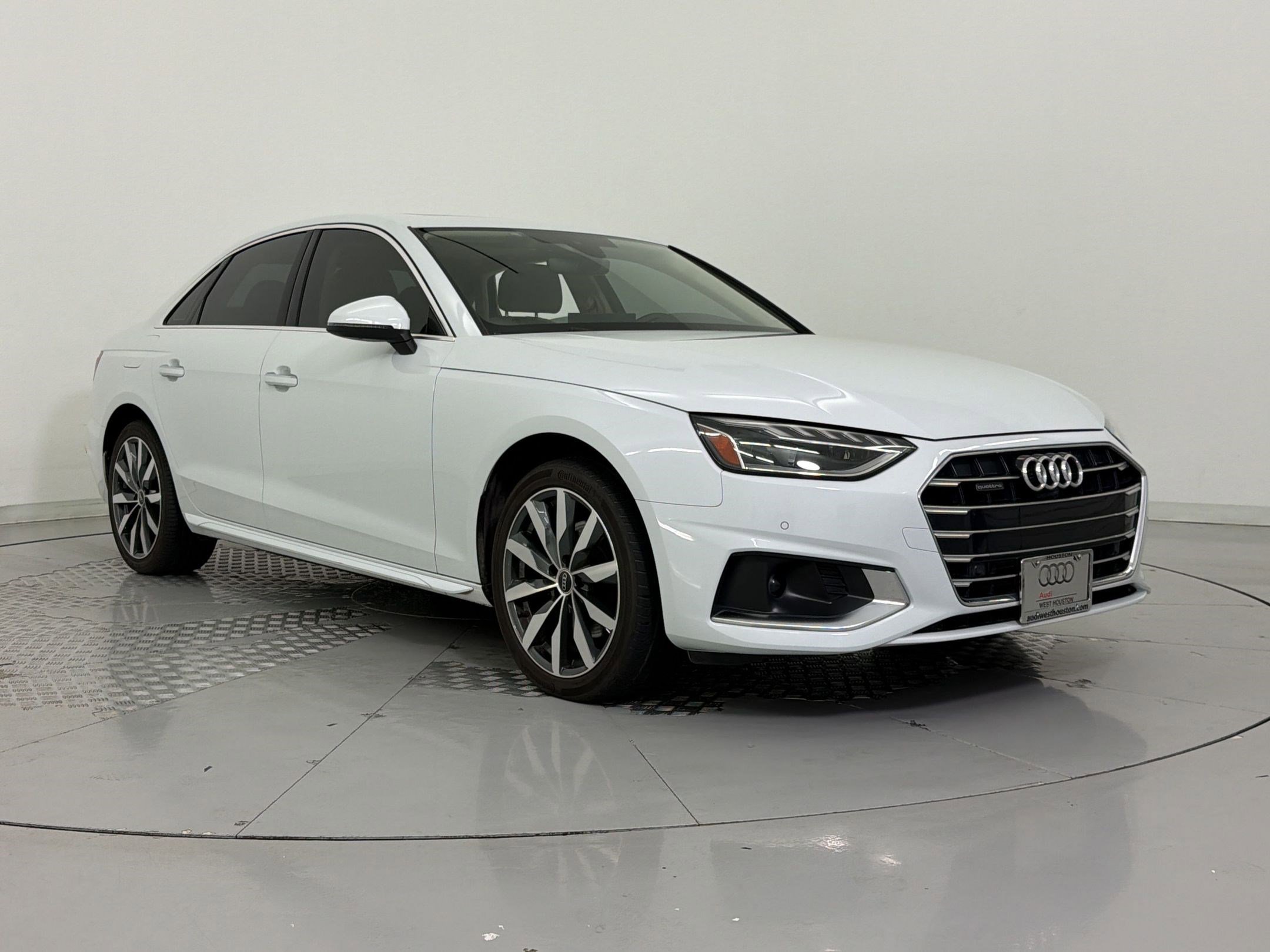 Used 2023 Audi A4 2.0T Premium Plus w/ Premium Plus Package AWD/4WD image 7
