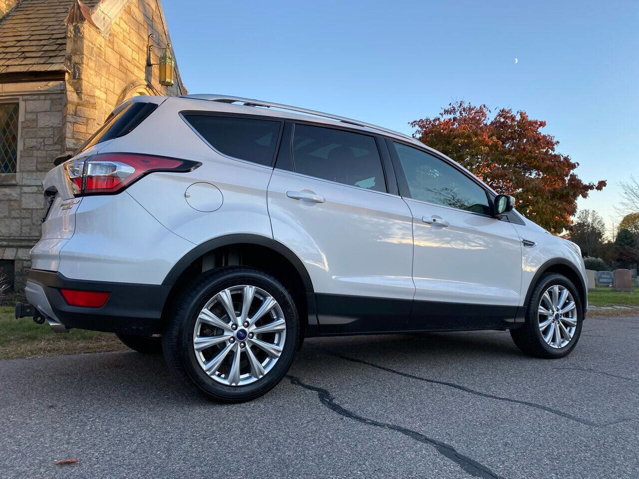 Used 2017 Ford Escape Titanium w/ Canadian Touring Package image 13