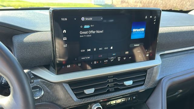 Used 2025 Ford Explorer Platinum w/ LUX Leather Package image 16