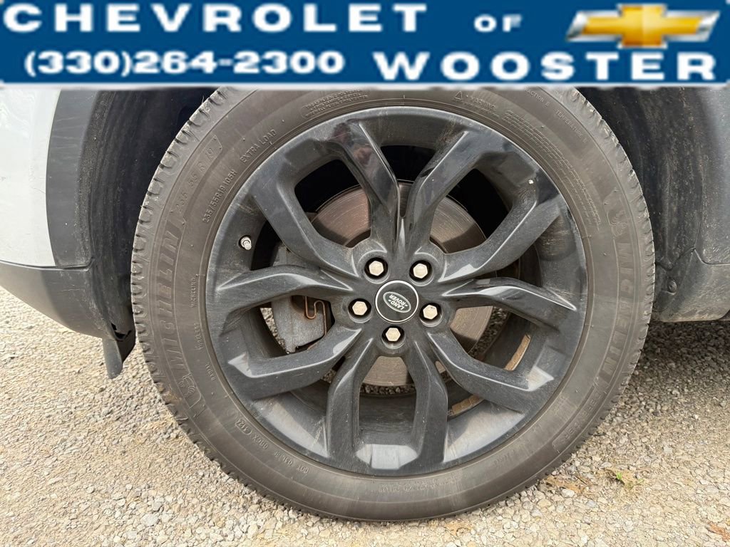 Used 2017 Land Rover Discovery Sport HSE image 9