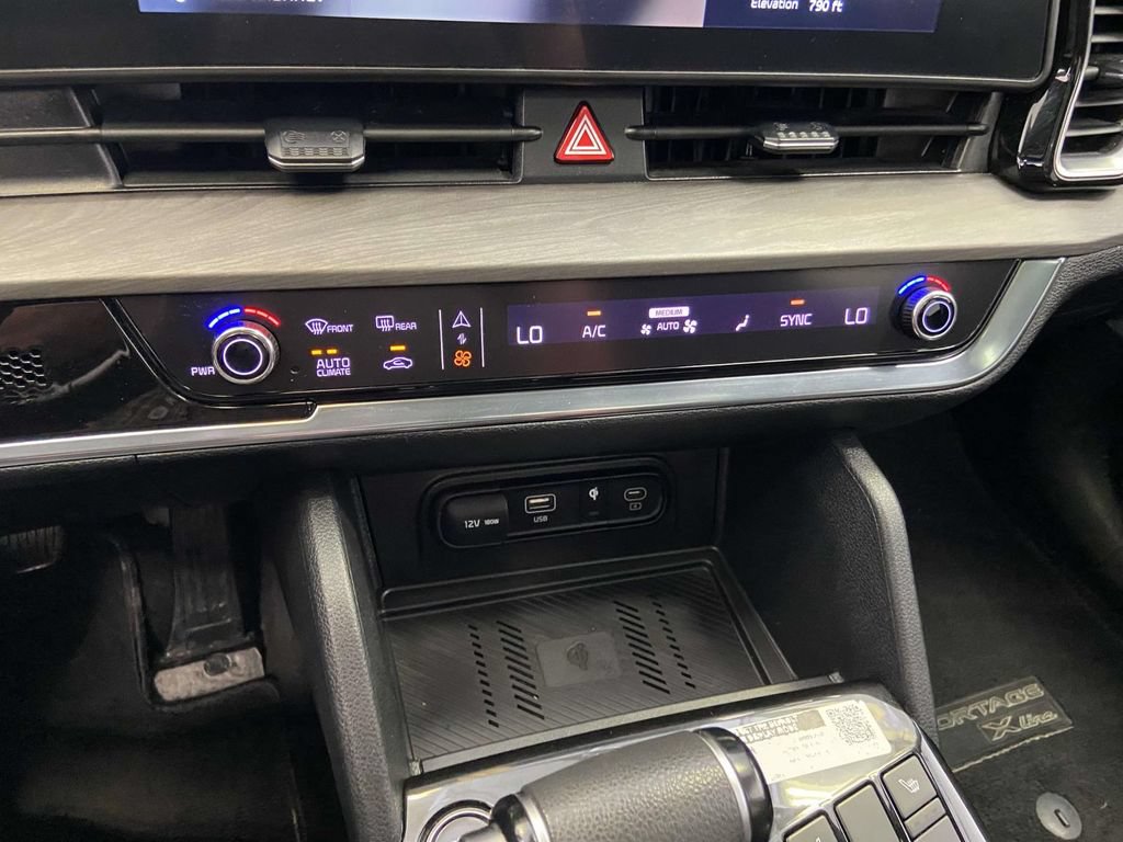 Used 2023 Kia Sportage X-Line w/ X-Line Premium Package AWD/4WD image 25