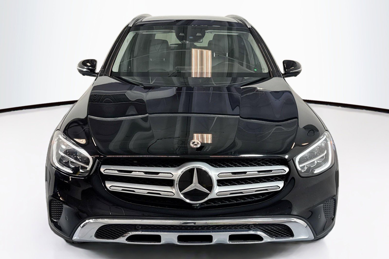 Certified 2021 Mercedes-Benz GLC 300 4MATIC image 2