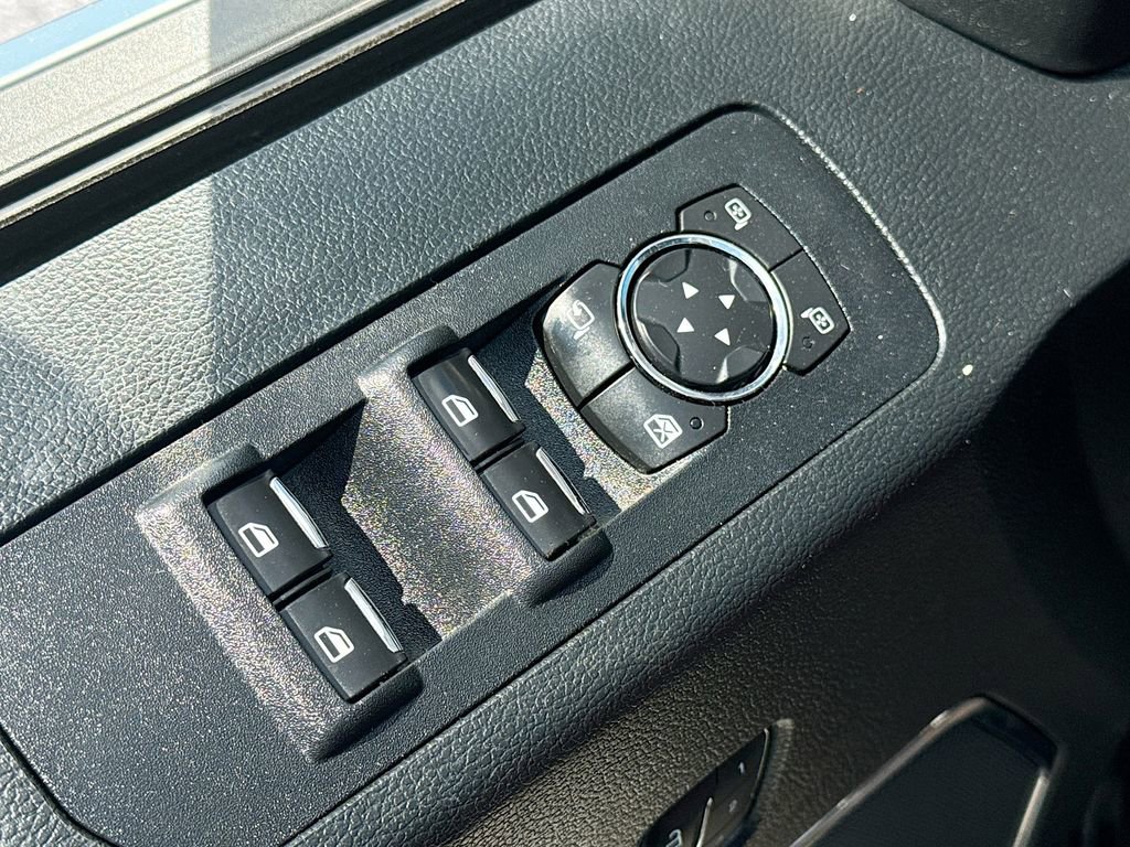 Used 2019 Ford F150 Platinum w/ Technology Package AWD/4WD image 19